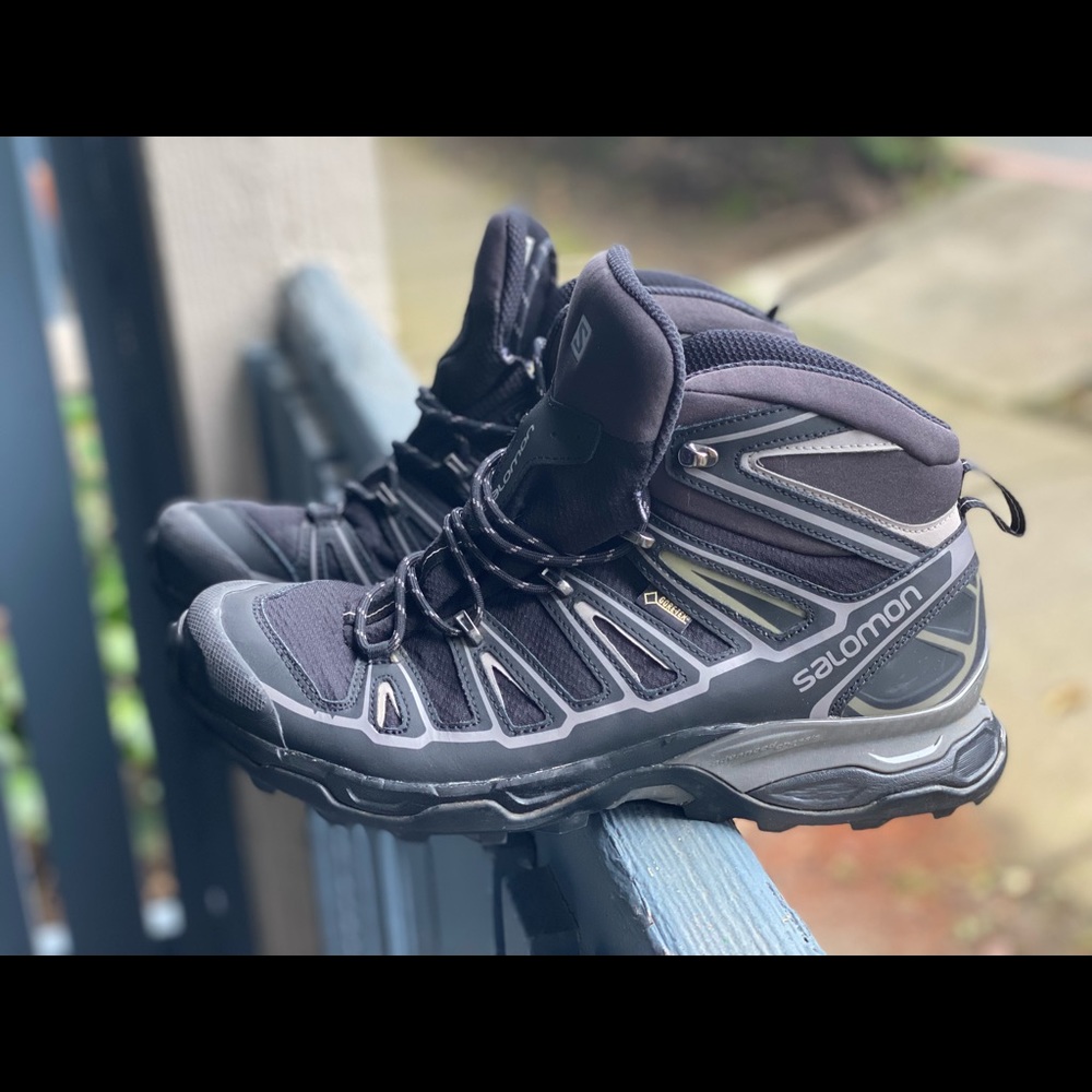 Salomon Men’s X-Ultra Mid Gore-Tex Multifunctional Hiking Boot Sz 9.5 US